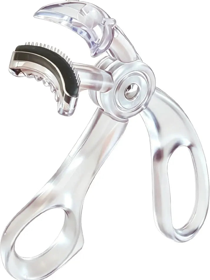 Wide-Angle Eyelash Curler with Built-in Comb