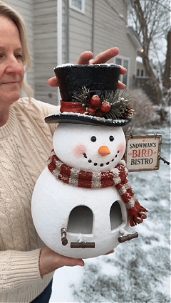 ⛄ Festive Christmas Hanging Bird Feeders – Weatherproof Wild Bird Care for Garden & Patio 🌲✨