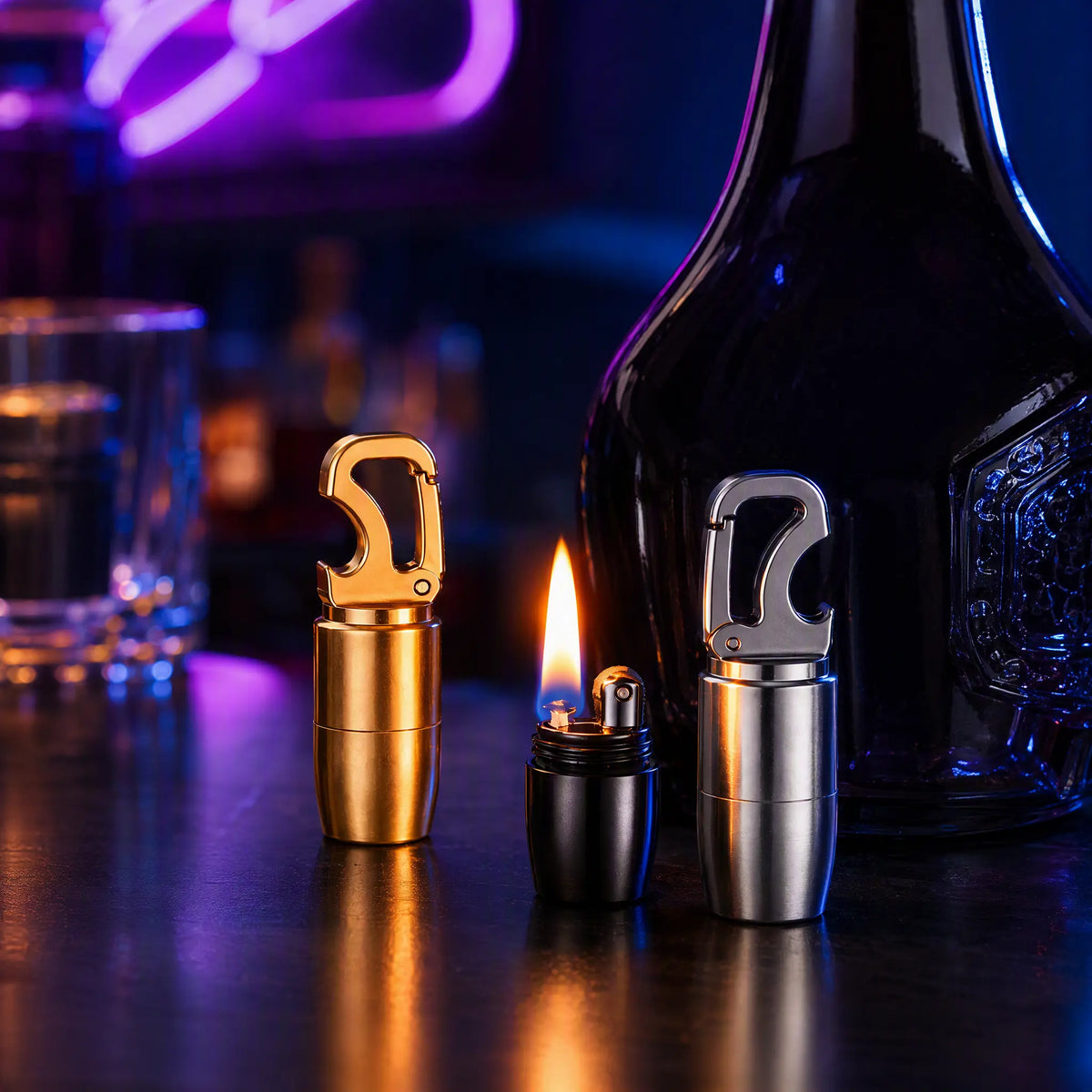 ⚙️ 4-in-1 Waterproof EDC Keychain Capsule Tool